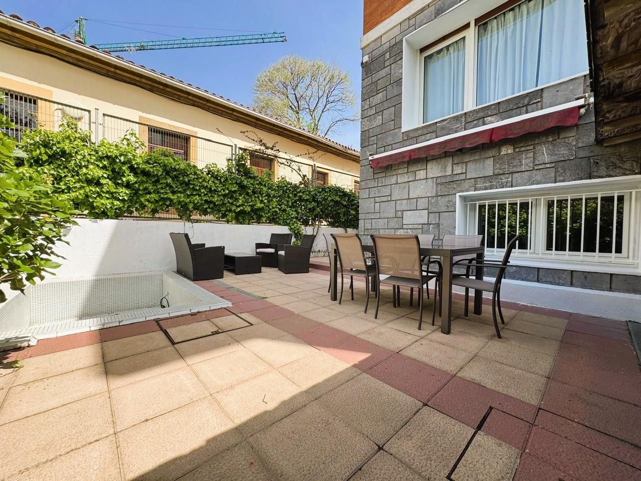 Imagen 1 Piso en venta en Getxo / Usategui. Algorta