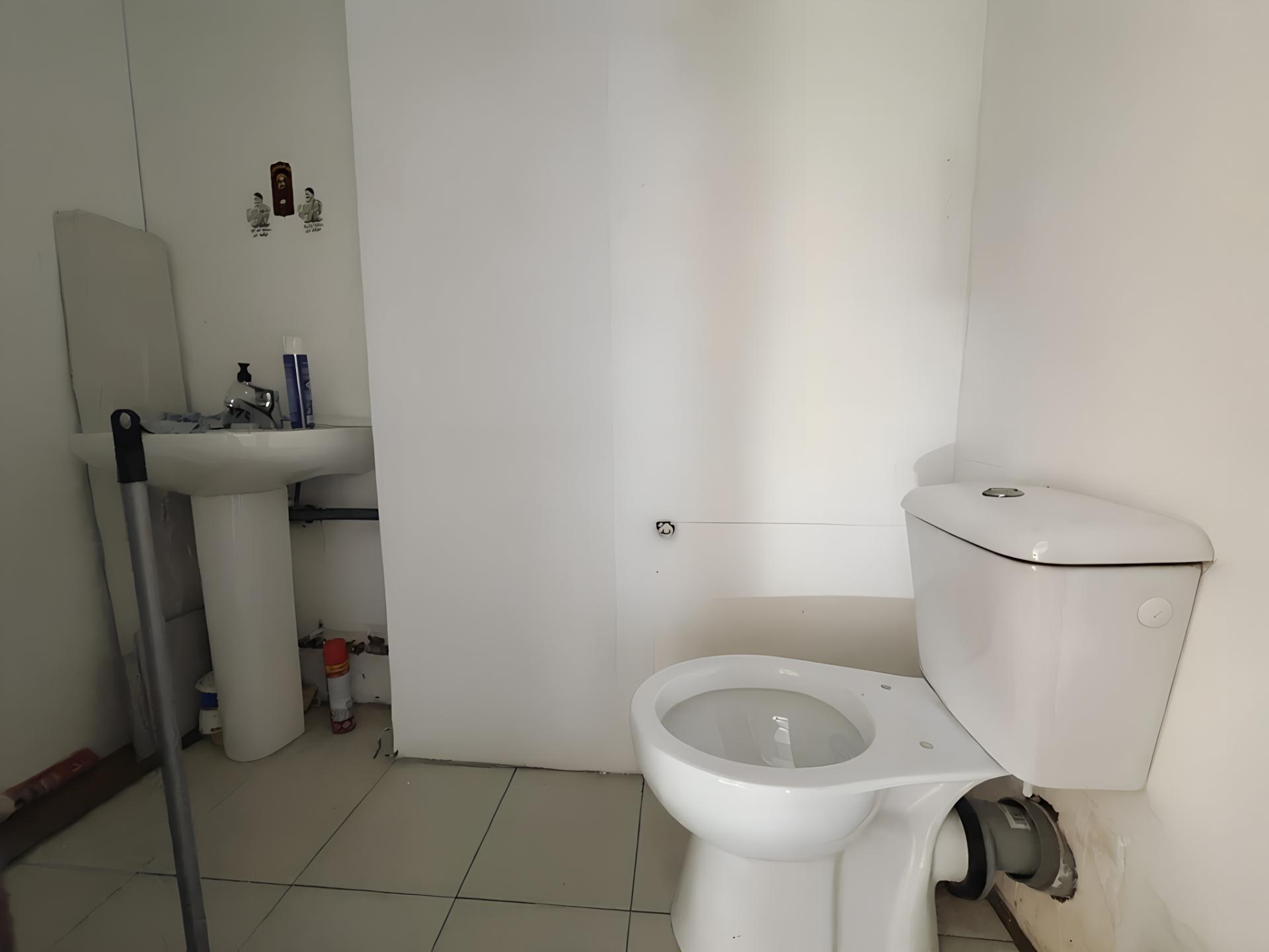 Imagen 5 Local Comercial en alquiler en Erandio / Calle Etxegorri. Astrabudua. Erandio.