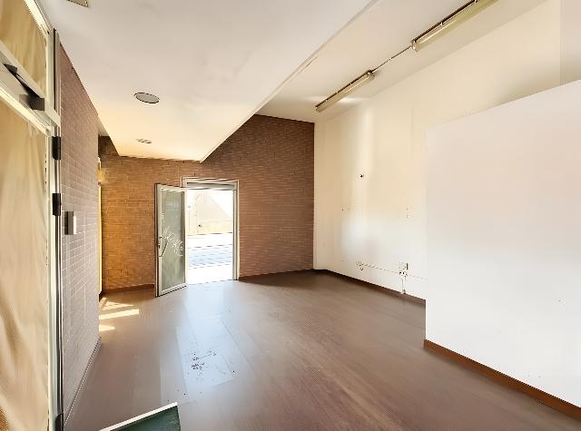 Imagen 1 Inmueble 301977 - Local Comercial en alquiler en Erandio / Calle Etxegorri. Astrabudua. Erandio.