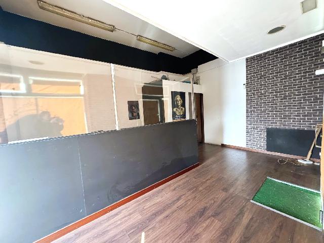 Imagen 4 Inmueble 301977 - Local Comercial en alquiler en Erandio / Calle Etxegorri. Astrabudua. Erandio.