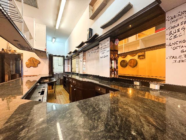 Imagen 6 Inmueble 302159 - Local Comercial en venta en Getxo / Calle Mayor. Las Arenas.