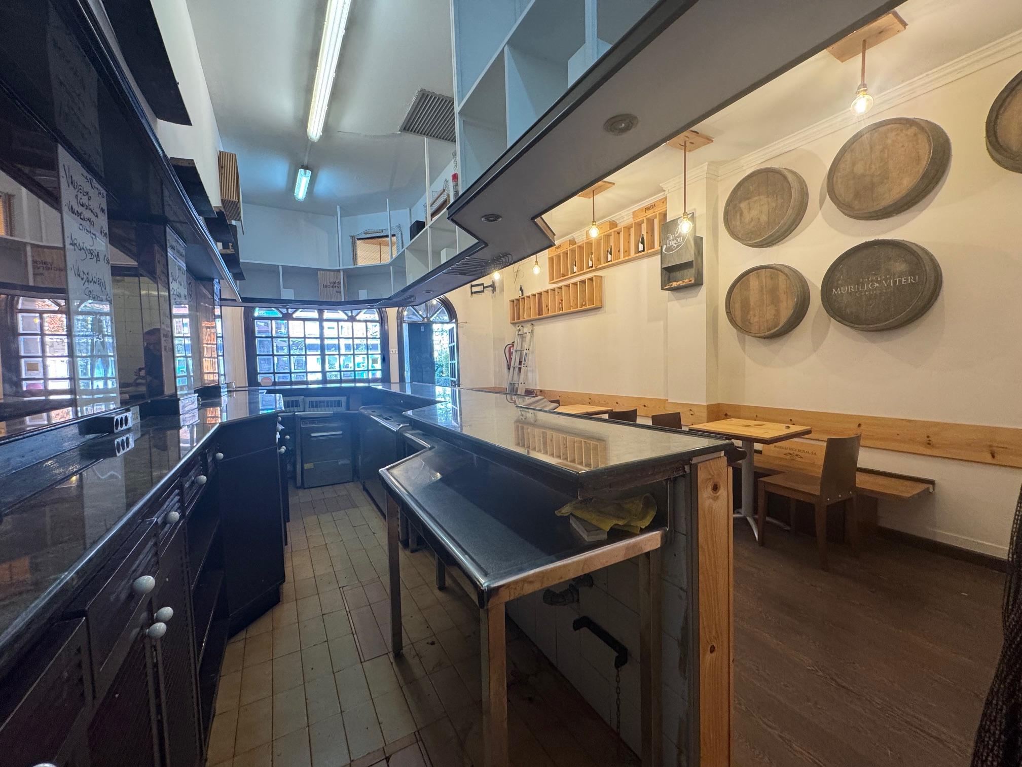 Imagen 7 Local Comercial en venta en Getxo / Calle Mayor. Las Arenas.