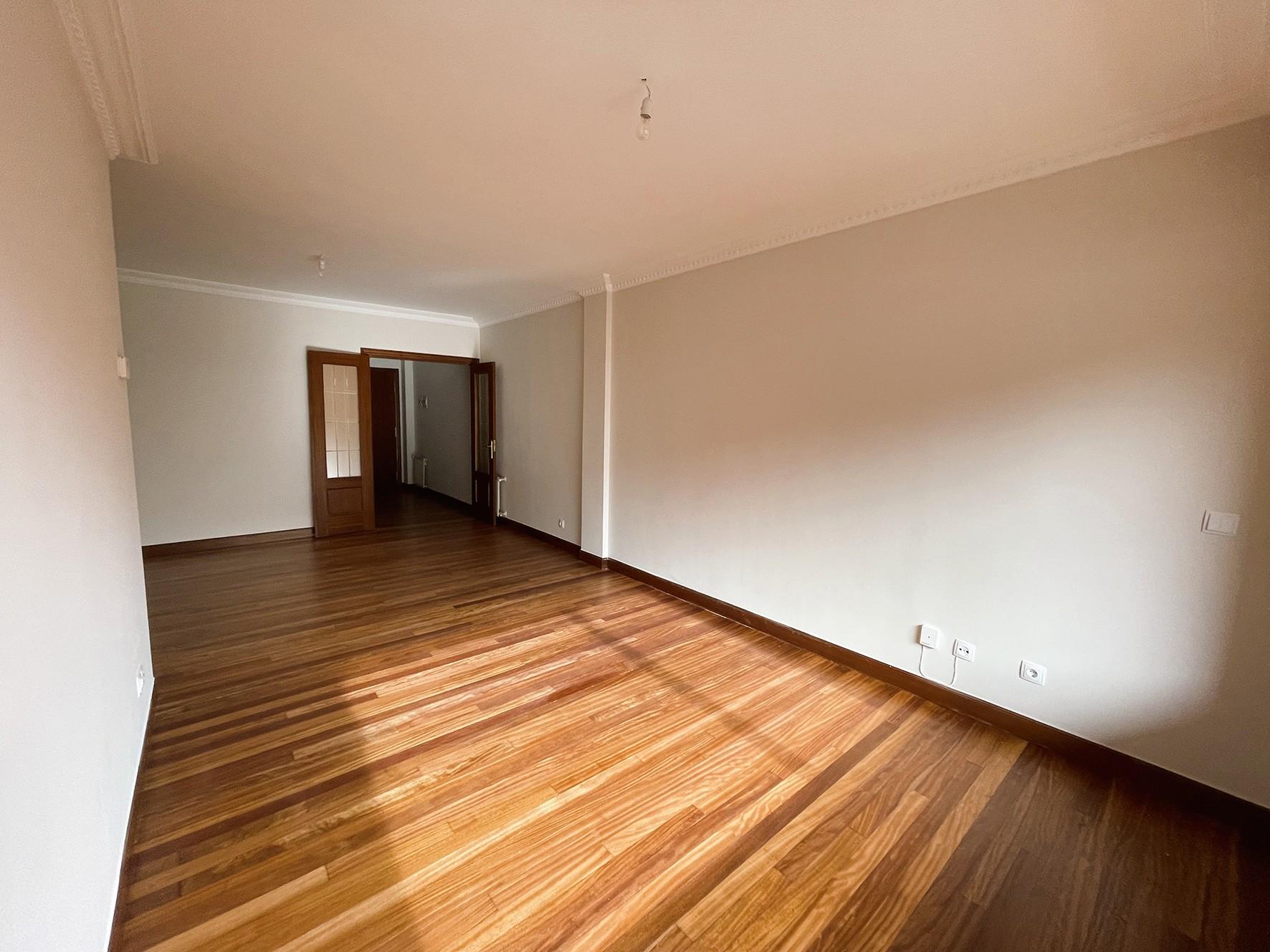 Imagen 2 Piso en venta en Leioa / Artaza pinosolo cerca de sanitas