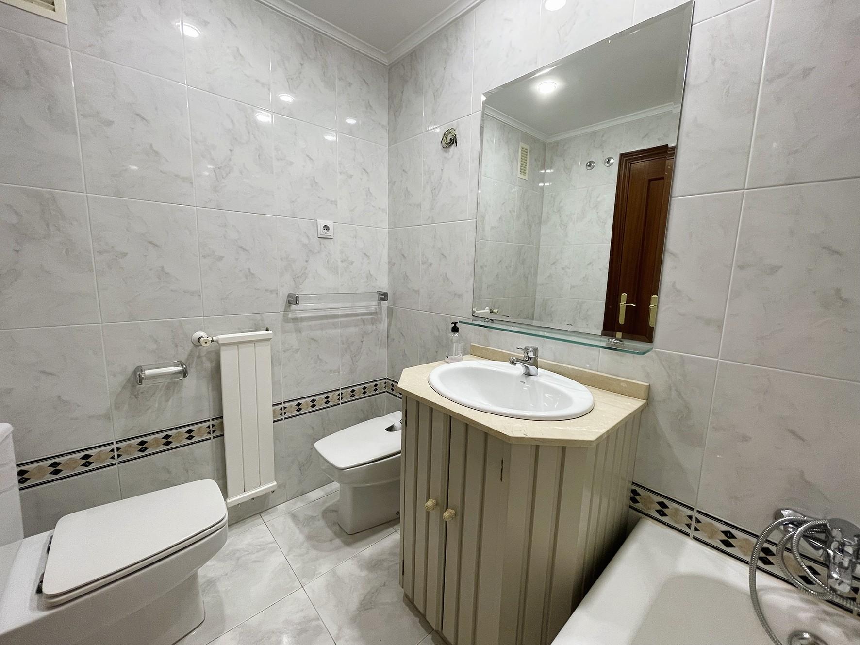 Imagen 15 Piso en venta en Leioa / Artaza pinosolo cerca de sanitas