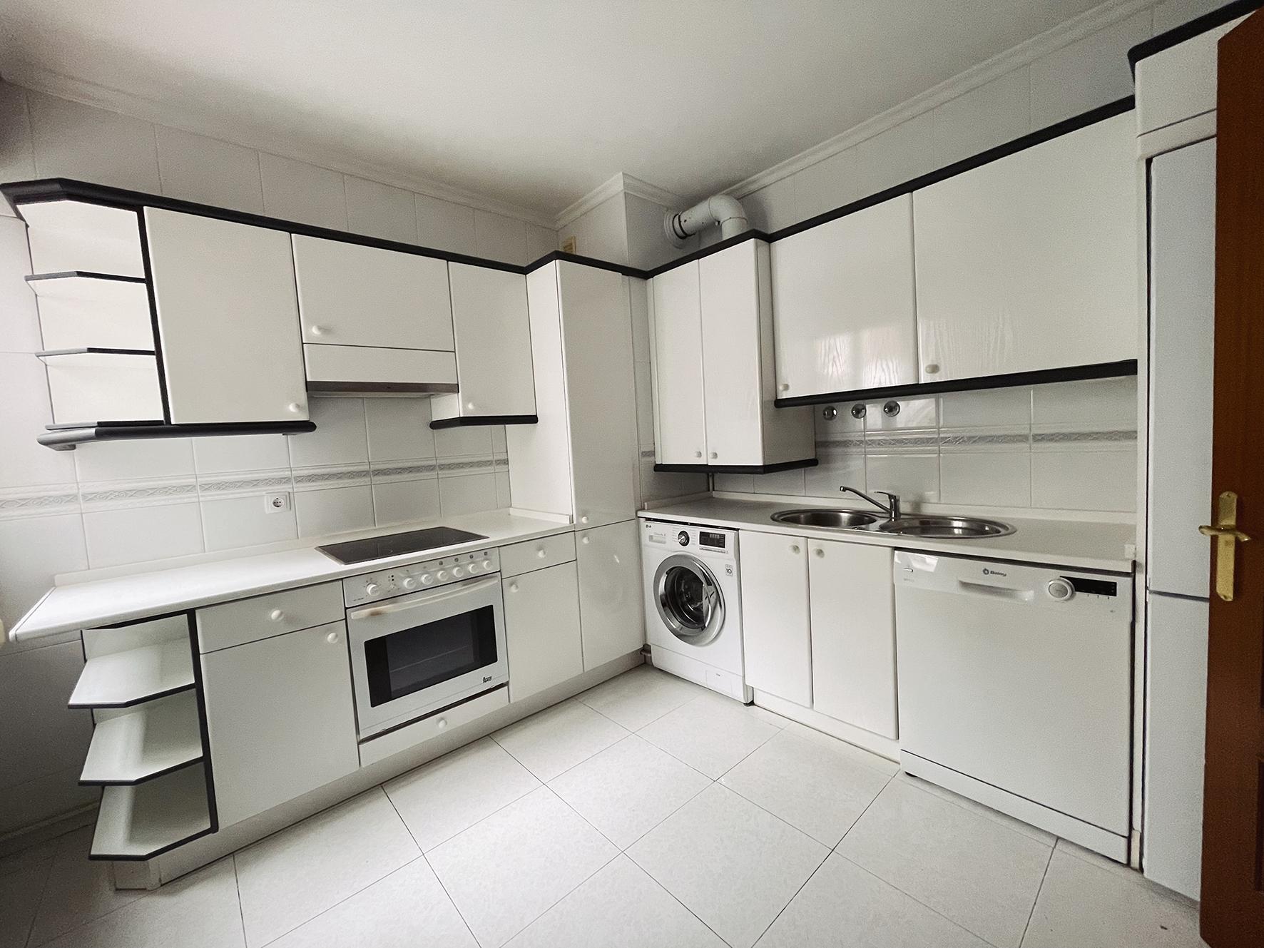 Imagen 12 Piso en venta en Leioa / Artaza pinosolo cerca de sanitas