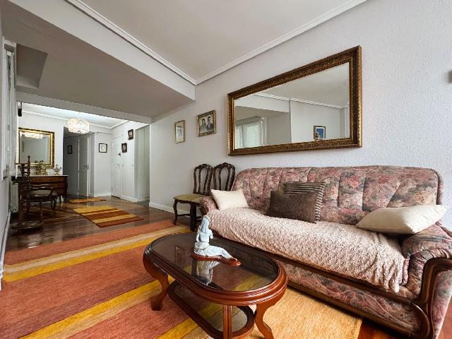 Imagen 12 Inmueble 302437 - Piso en venta en Basauri / Kareaga Goikoa. Basauri.