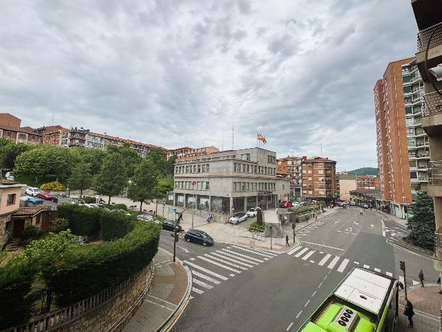 Imagen 35 Inmueble 302437 - Piso en venta en Basauri / Kareaga Goikoa. Basauri.