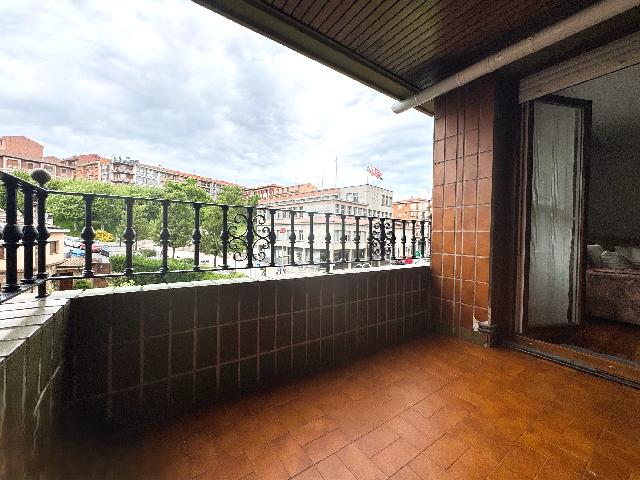 Imagen 31 Inmueble 302437 - Piso en venta en Basauri / Kareaga Goikoa. Basauri.