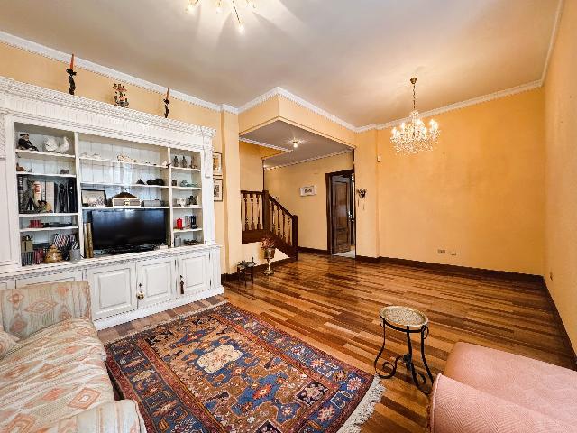 Imagen 23 Inmueble 302438 - Piso en venta en Bilbao / Avenida Mazarredo. Bilbao.