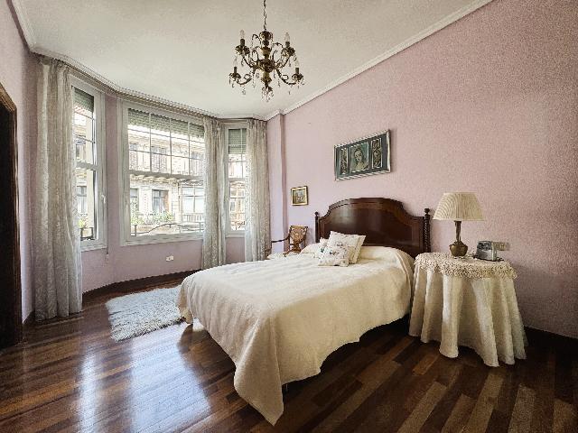 Imagen 24 Inmueble 302438 - Piso en venta en Bilbao / Avenida Mazarredo. Bilbao.