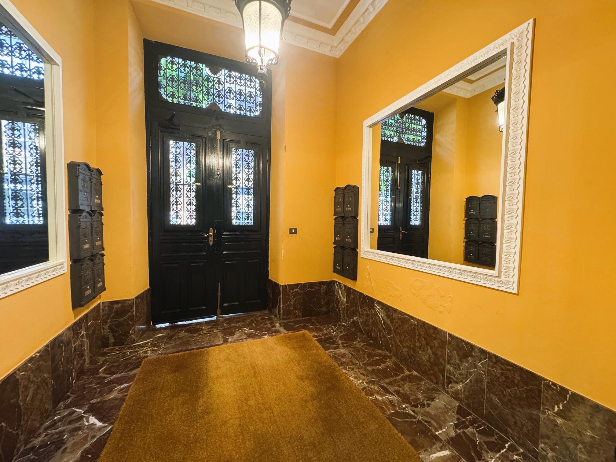 Imagen 40 Piso en venta en Bilbao / Avenida Mazarredo. Bilbao.