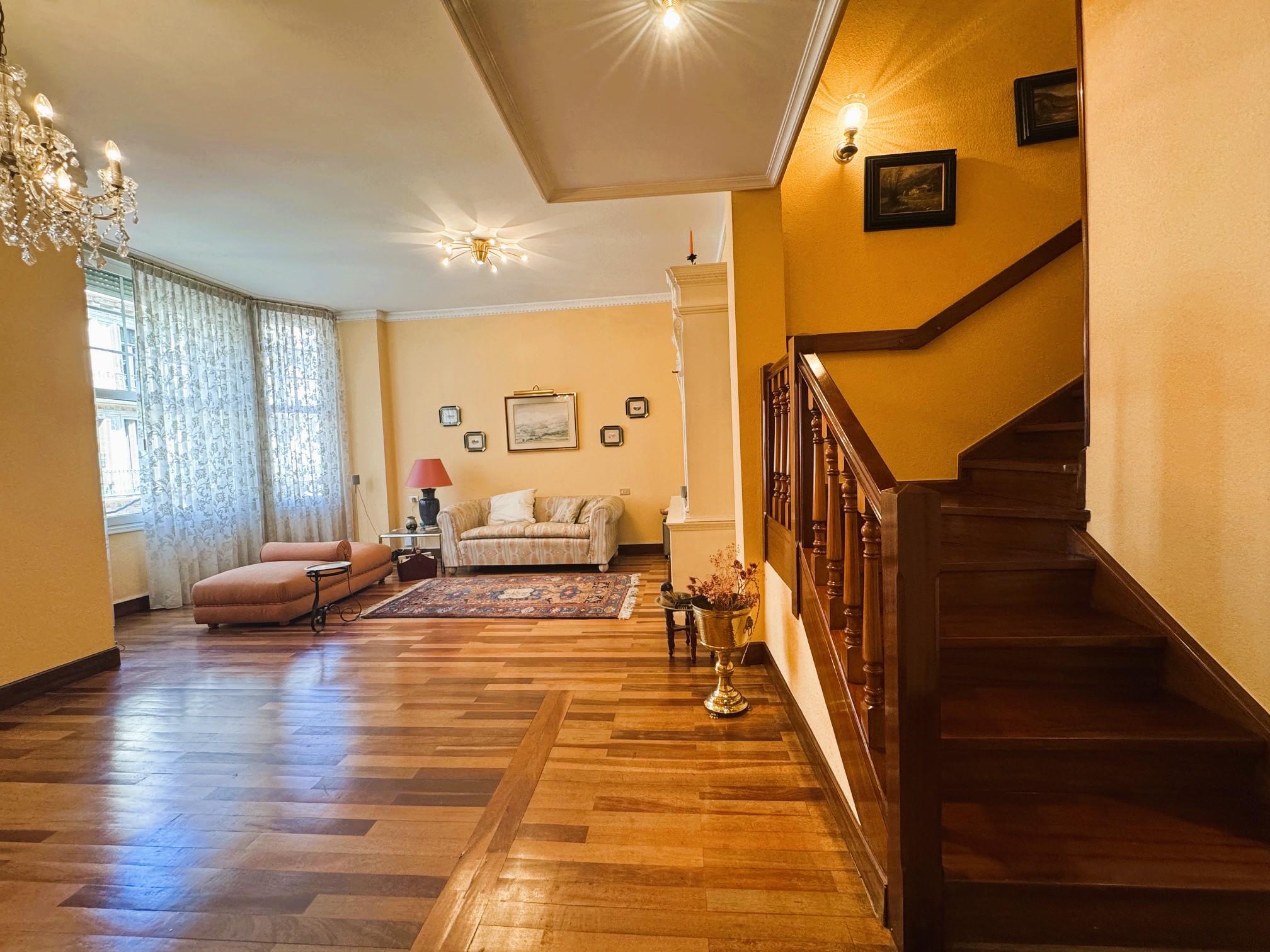 Imagen 8 Piso en venta en Bilbao / Avenida Mazarredo. Bilbao.