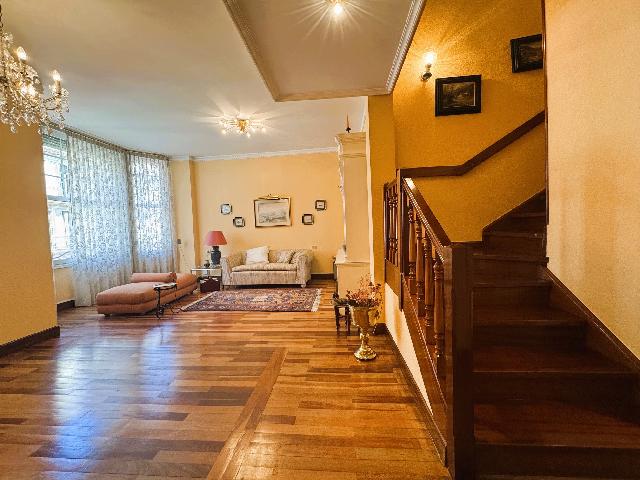 Imagen 8 Inmueble 302438 - Piso en venta en Bilbao / Avenida Mazarredo. Bilbao.