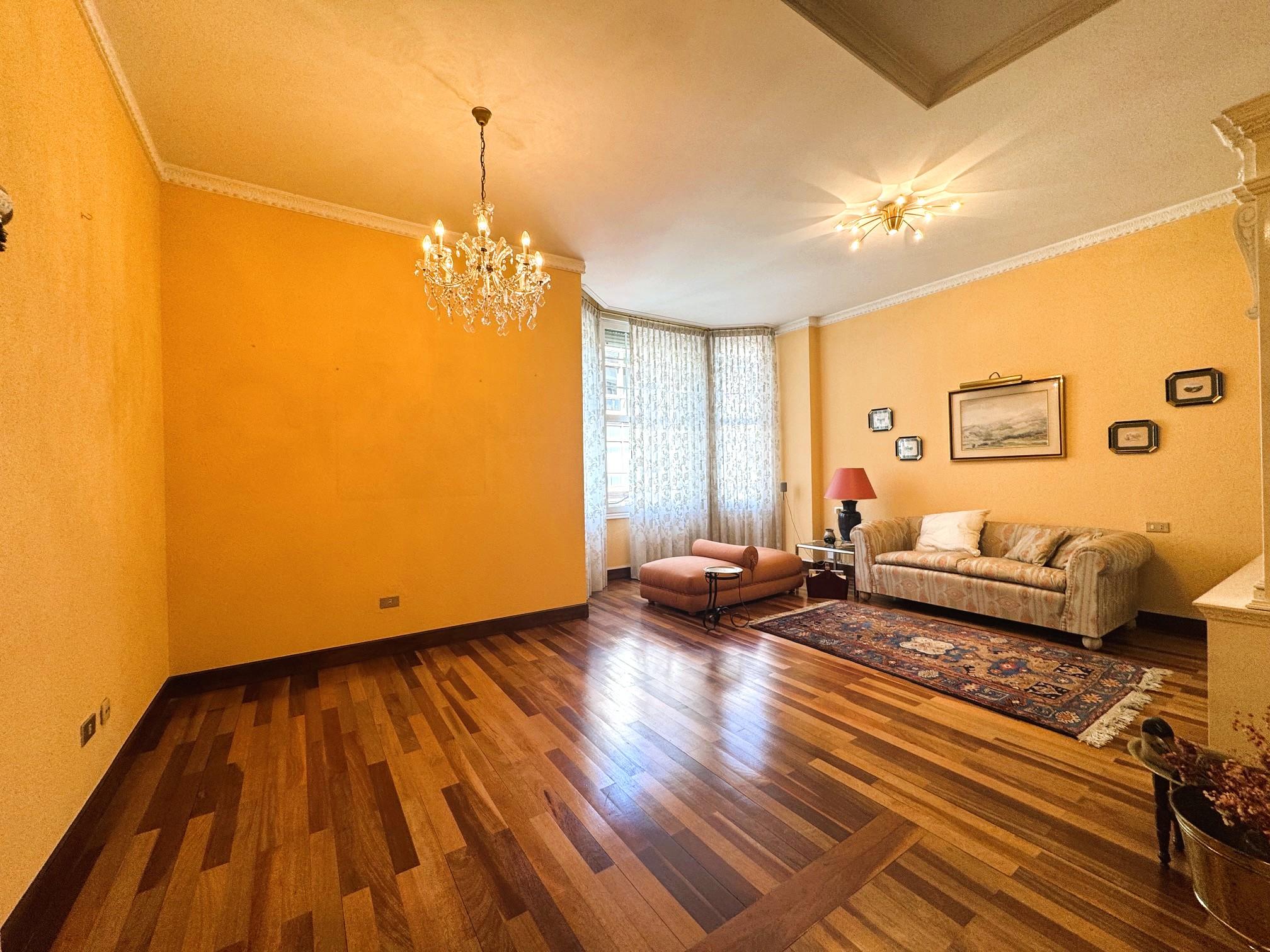 Imagen 11 Piso en venta en Bilbao / Avenida Mazarredo. Bilbao.