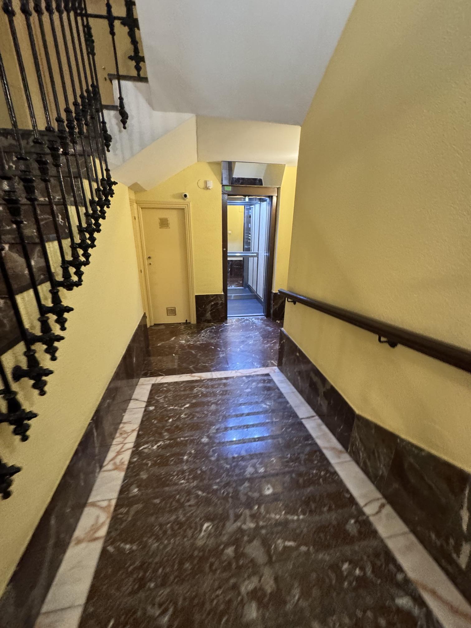 Imagen 39 Piso en venta en Bilbao / Avenida Mazarredo. Bilbao.