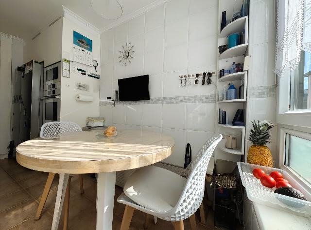 Imagen 7 Inmueble 303028 - Piso en venta en Getxo / Usategui. Algorta.