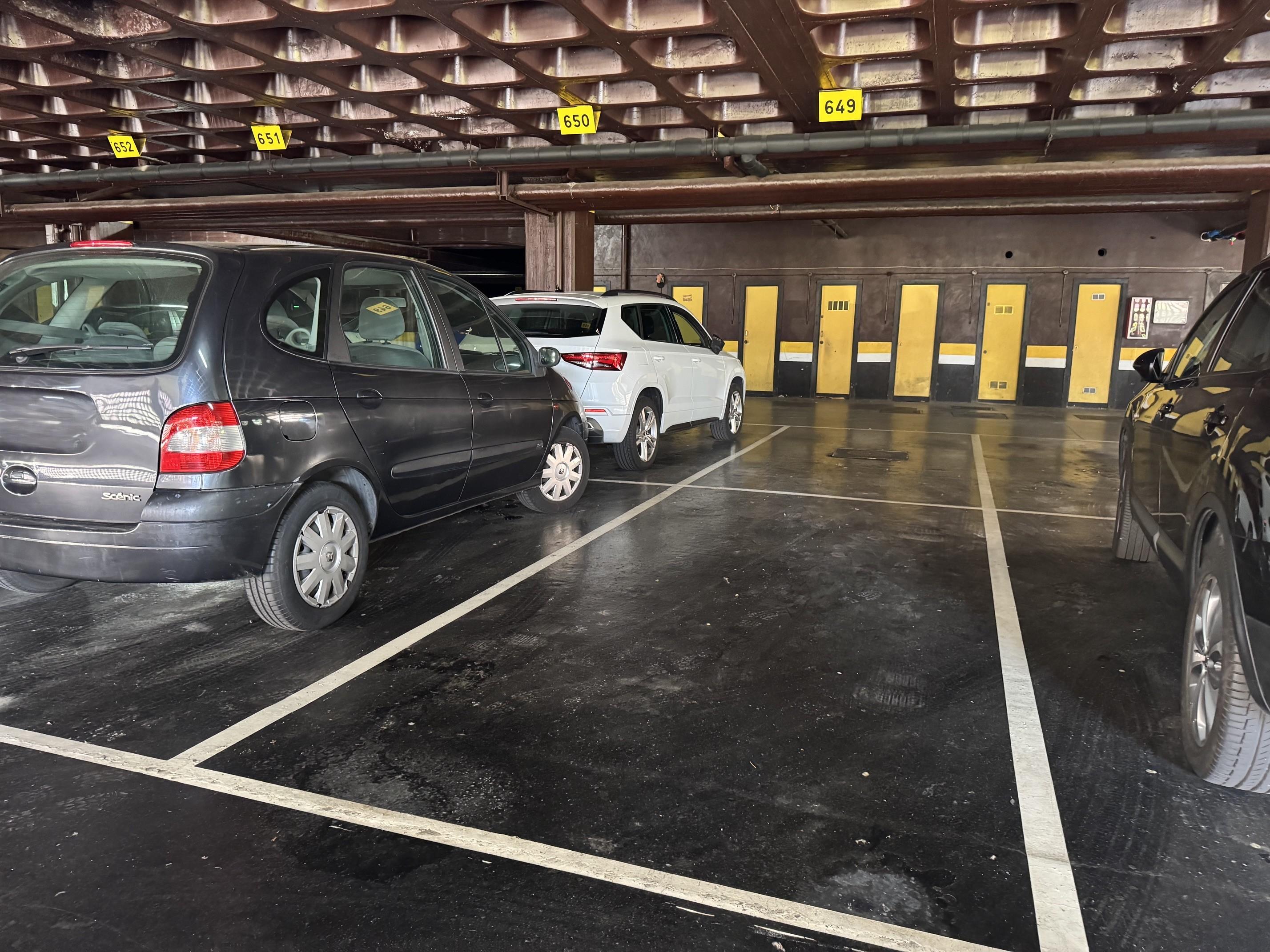 Imagen 1 Parking Coche en venta en Getxo / Calle Errekagane. Getxo.