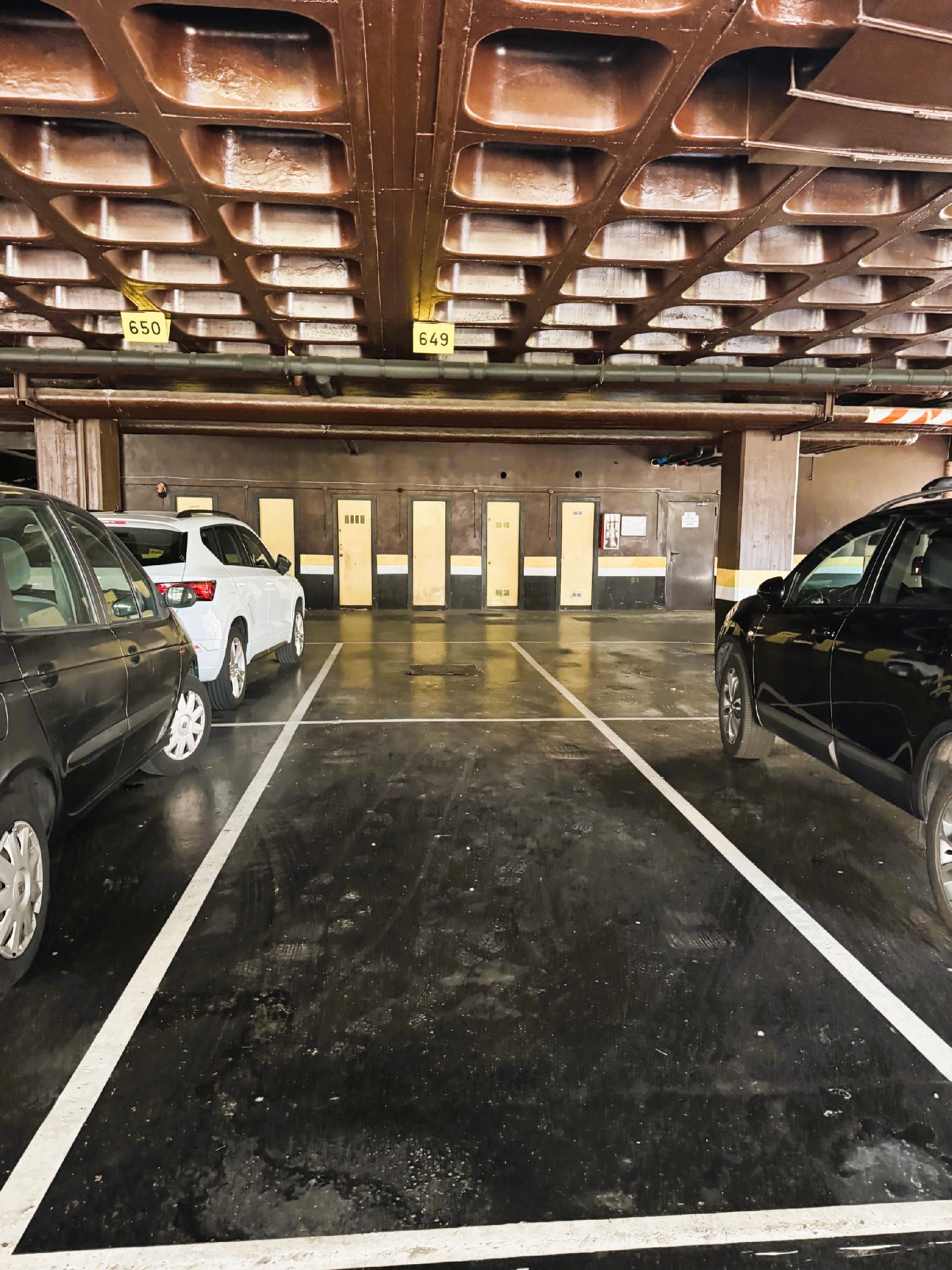 Imagen 5 Parking Coche en venta en Getxo / Calle Errekagane. Getxo.