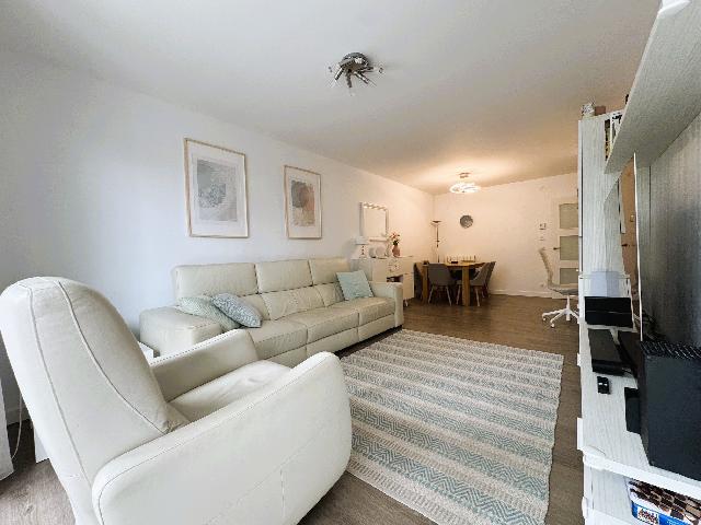 Imagen 2 Inmueble 303532 - Piso en venta en Urduliz / Atzeragine cerca del metro de urduliz