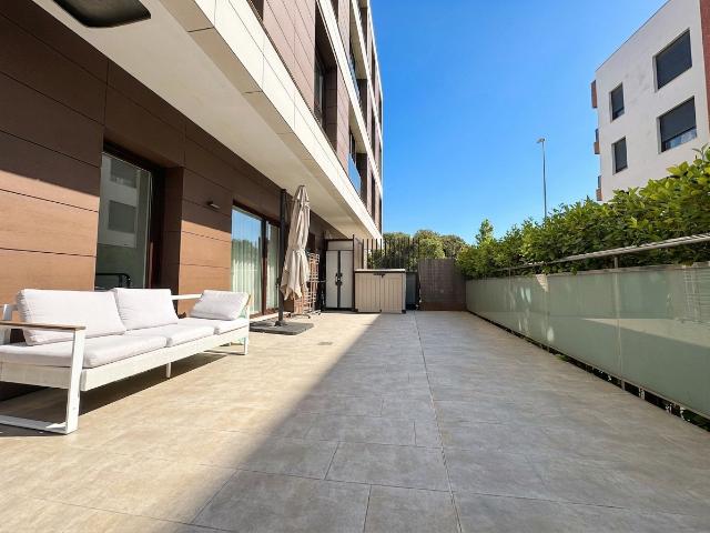 Imagen 1 Inmueble 303532 - Piso en venta en Urduliz / Atzeragine cerca del metro de urduliz