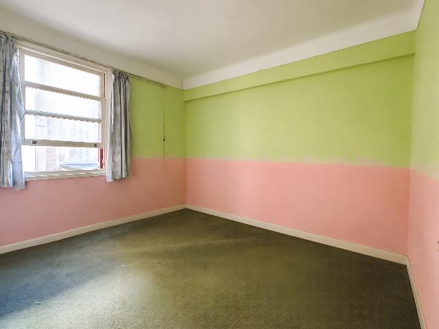 Imagen 2 Inmueble 304041 - Piso en venta en Getxo / Calle Urkijo. Las Arenas.
