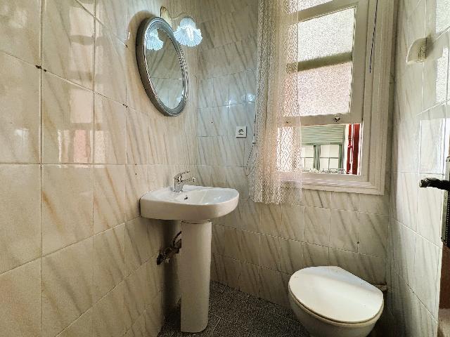 Imagen 14 Inmueble 304041 - Piso en venta en Getxo / Calle Urkijo. Las Arenas.