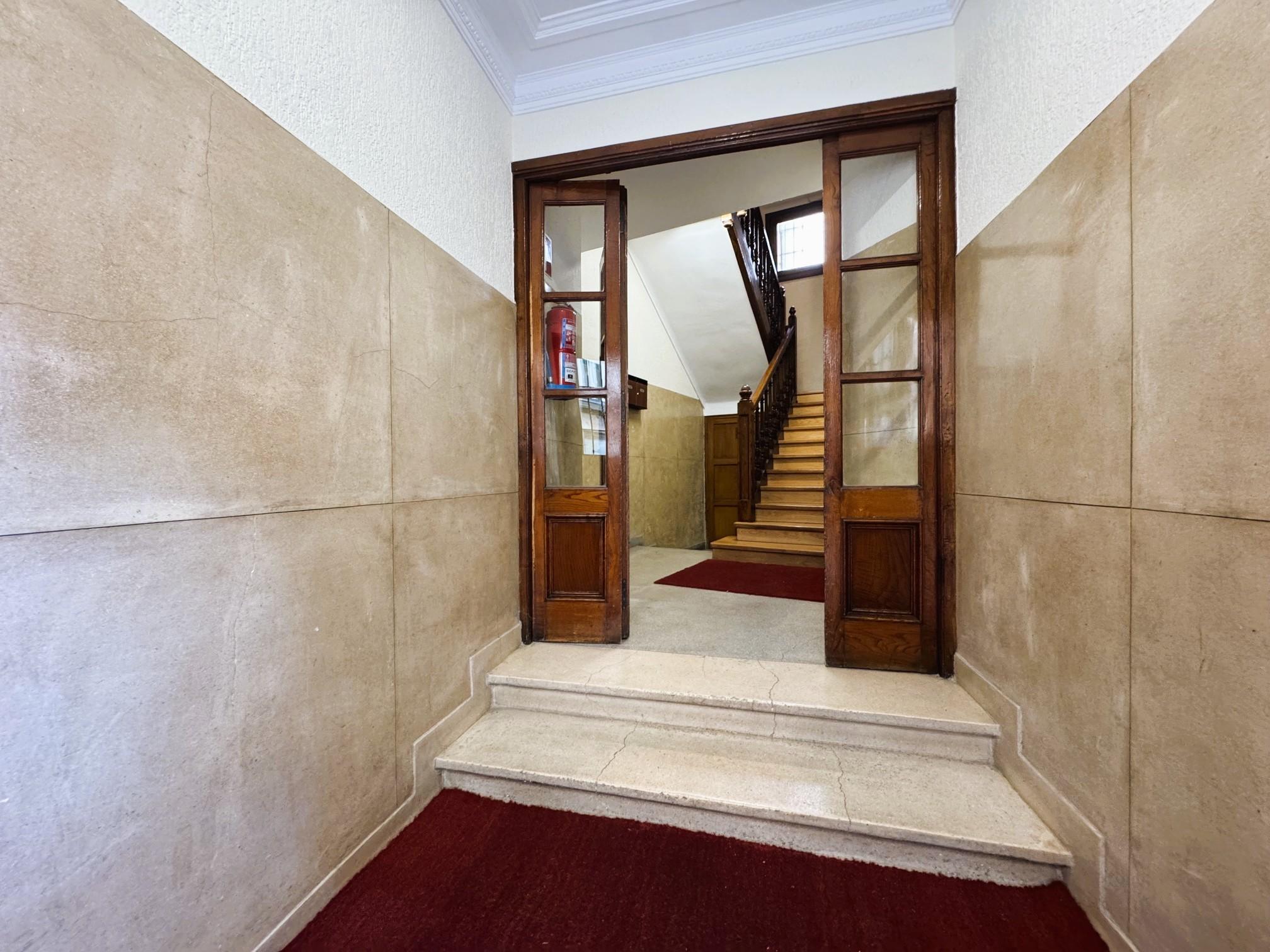 Imagen 25 Piso en venta en Getxo / Calle Urkijo. Las Arenas.