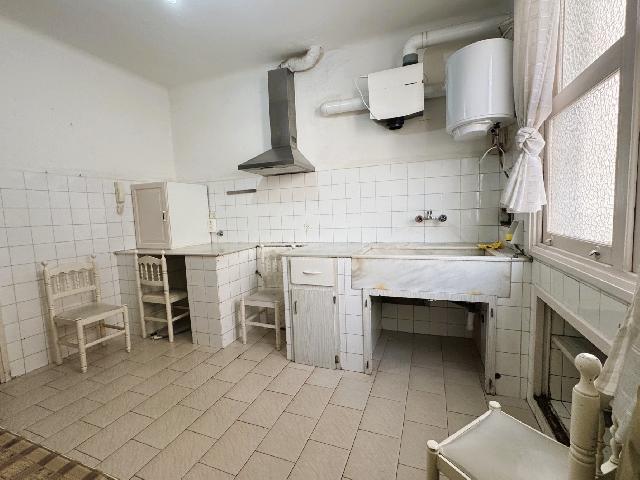 Imagen 21 Inmueble 304041 - Piso en venta en Getxo / Calle Urkijo. Las Arenas.