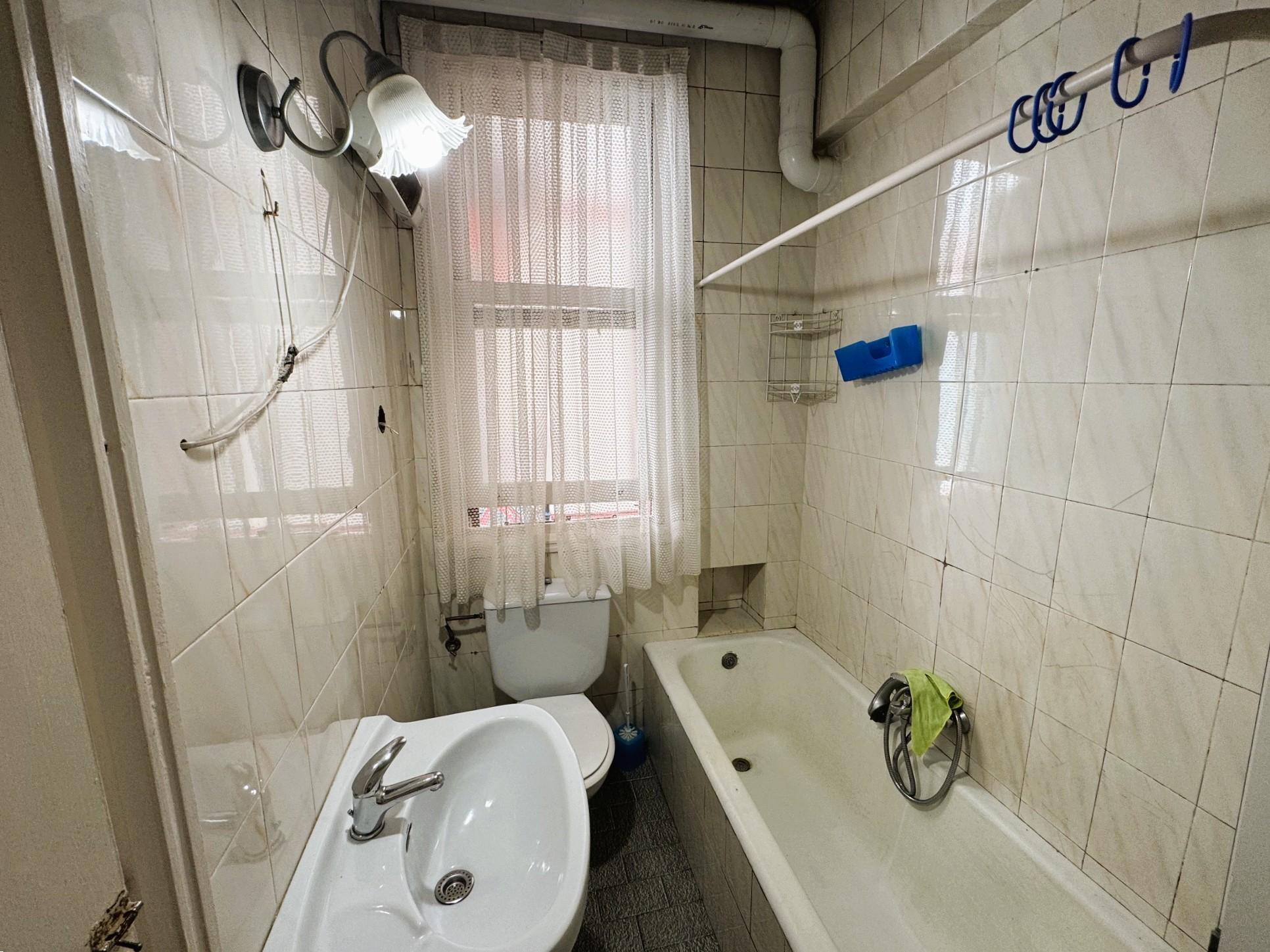 Imagen 22 Piso en venta en Getxo / Calle Urkijo. Las Arenas.