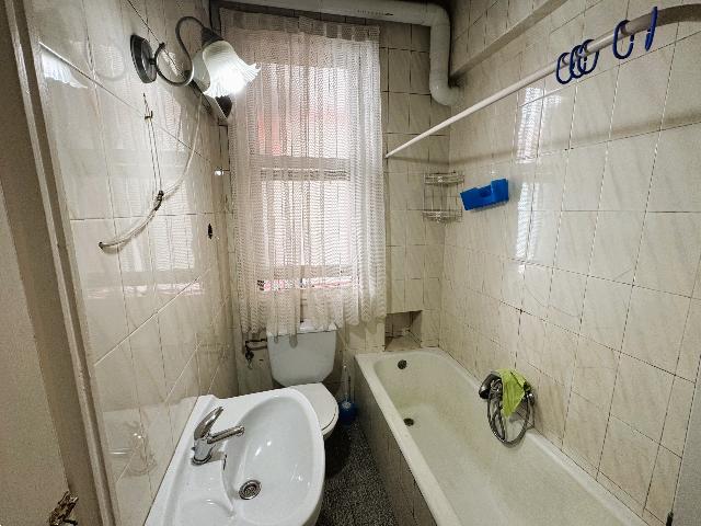 Imagen 22 Inmueble 304041 - Piso en venta en Getxo / Calle Urkijo. Las Arenas.