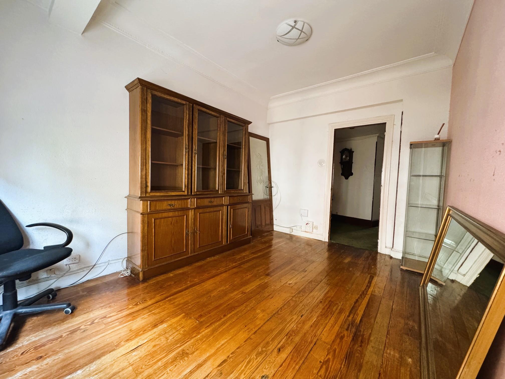 Imagen 7 Piso en venta en Getxo / Calle Urkijo. Las Arenas.