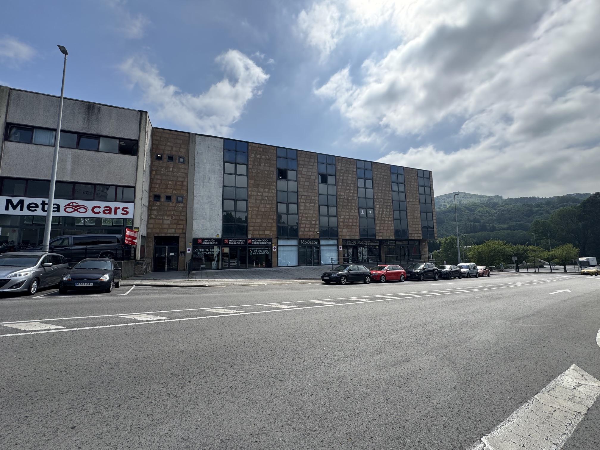 Imagen 24 Oficina Comercial en venta en Basauri / Poligono Artunduaga. Basauri