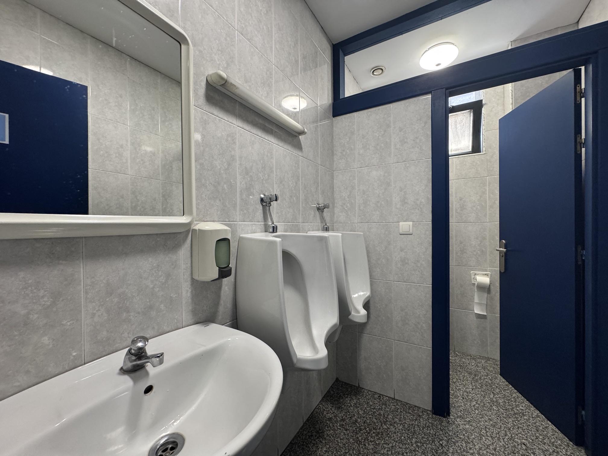 Imagen 15 Oficina Comercial en venta en Basauri / Poligono Artunduaga. Basauri