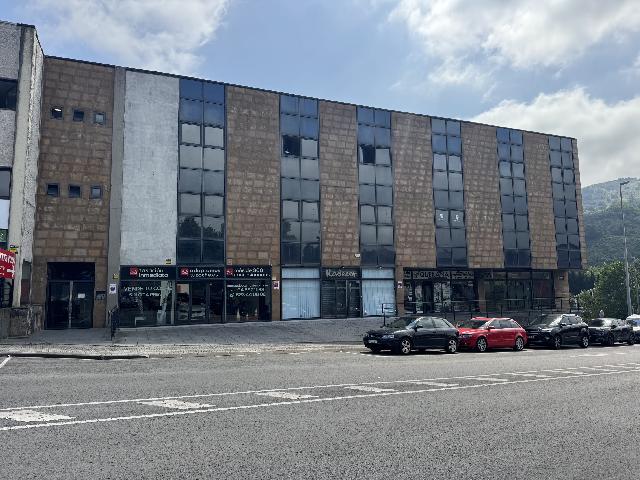 Imagen 21 Inmueble 304156 - Oficina Comercial en venta en Basauri / Poligono Artunduaga. Basauri