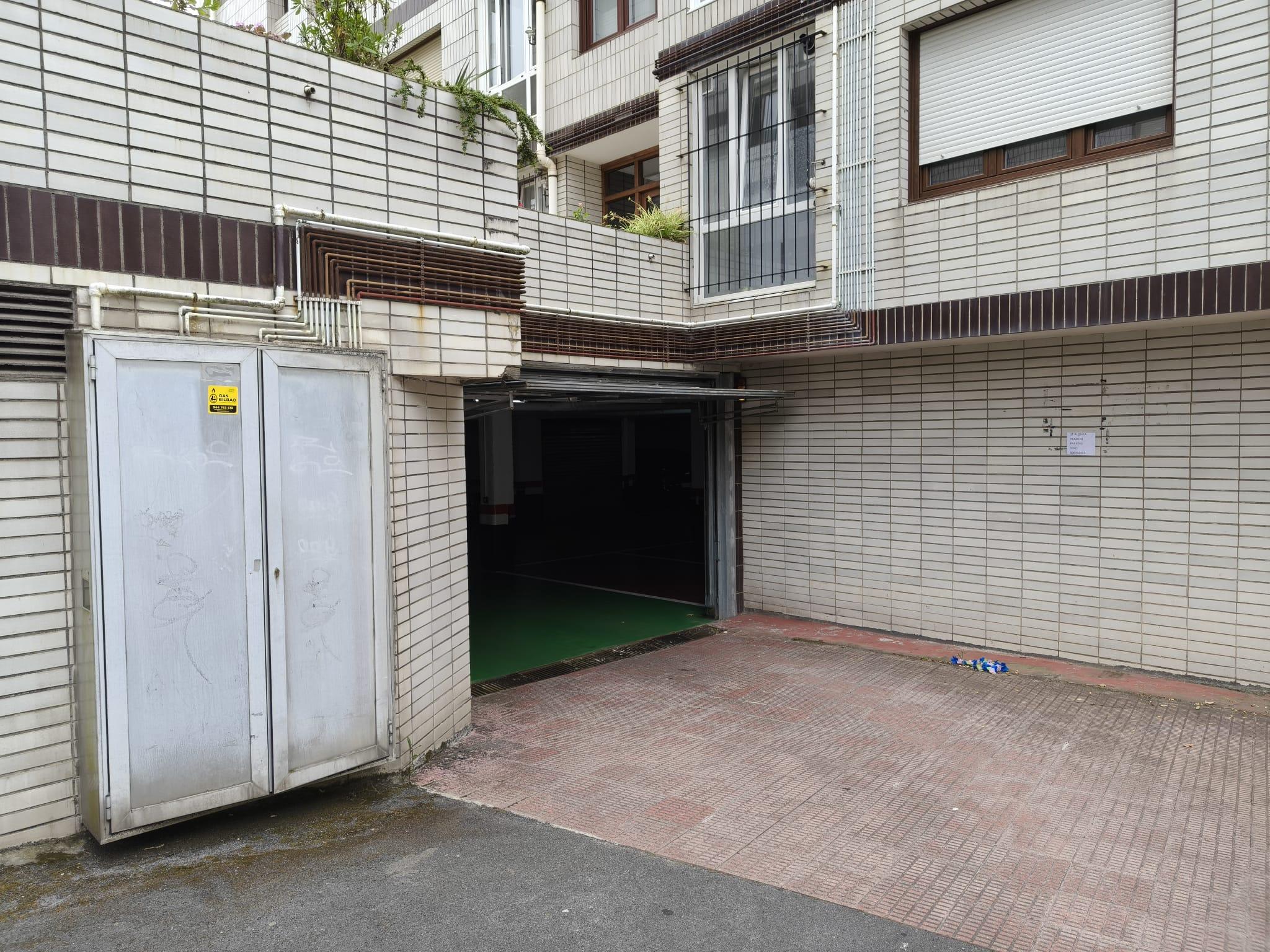 Imagen 1 Parking Coche en alquiler en Getxo / Errekagane 9. Getxo