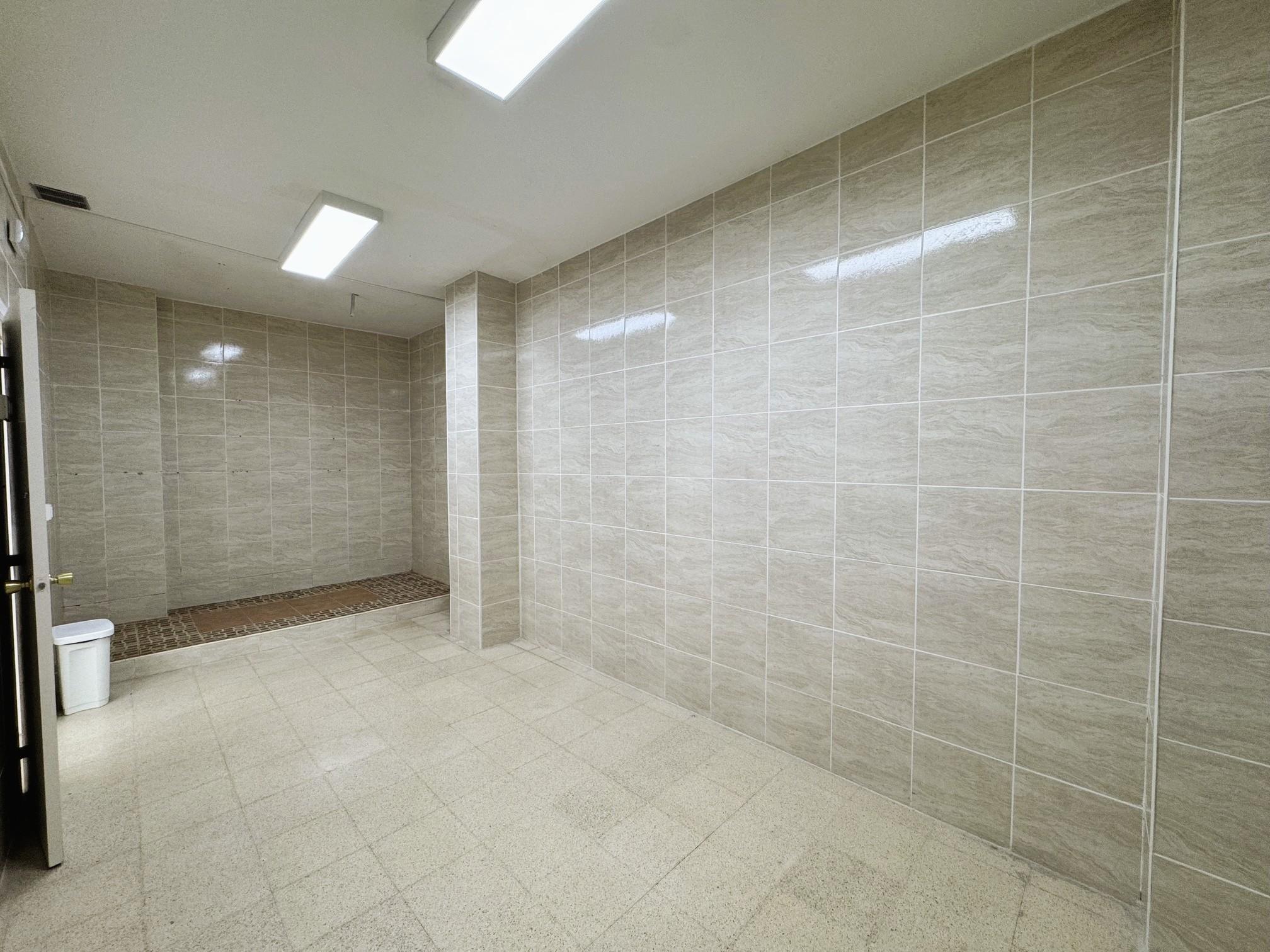 Imagen 6 Local Comercial en alquiler en Getxo / Villa de Plentzia. Getxo.