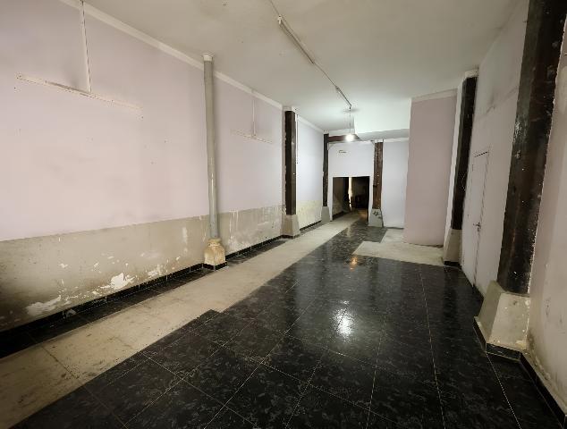 Imagen 1 Inmueble 304758 - Local Comercial en alquiler en Bilbao / Calle Hernani. Bilbao.