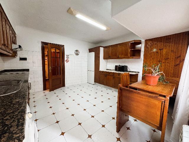 Imagen 4 Inmueble 305107 - Piso en venta en Bilbao / San Ignacio. Bilbao.