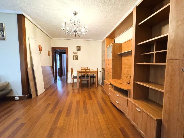 Imagen 8 Inmueble 305107 - Piso en venta en Bilbao / San Ignacio. Bilbao.