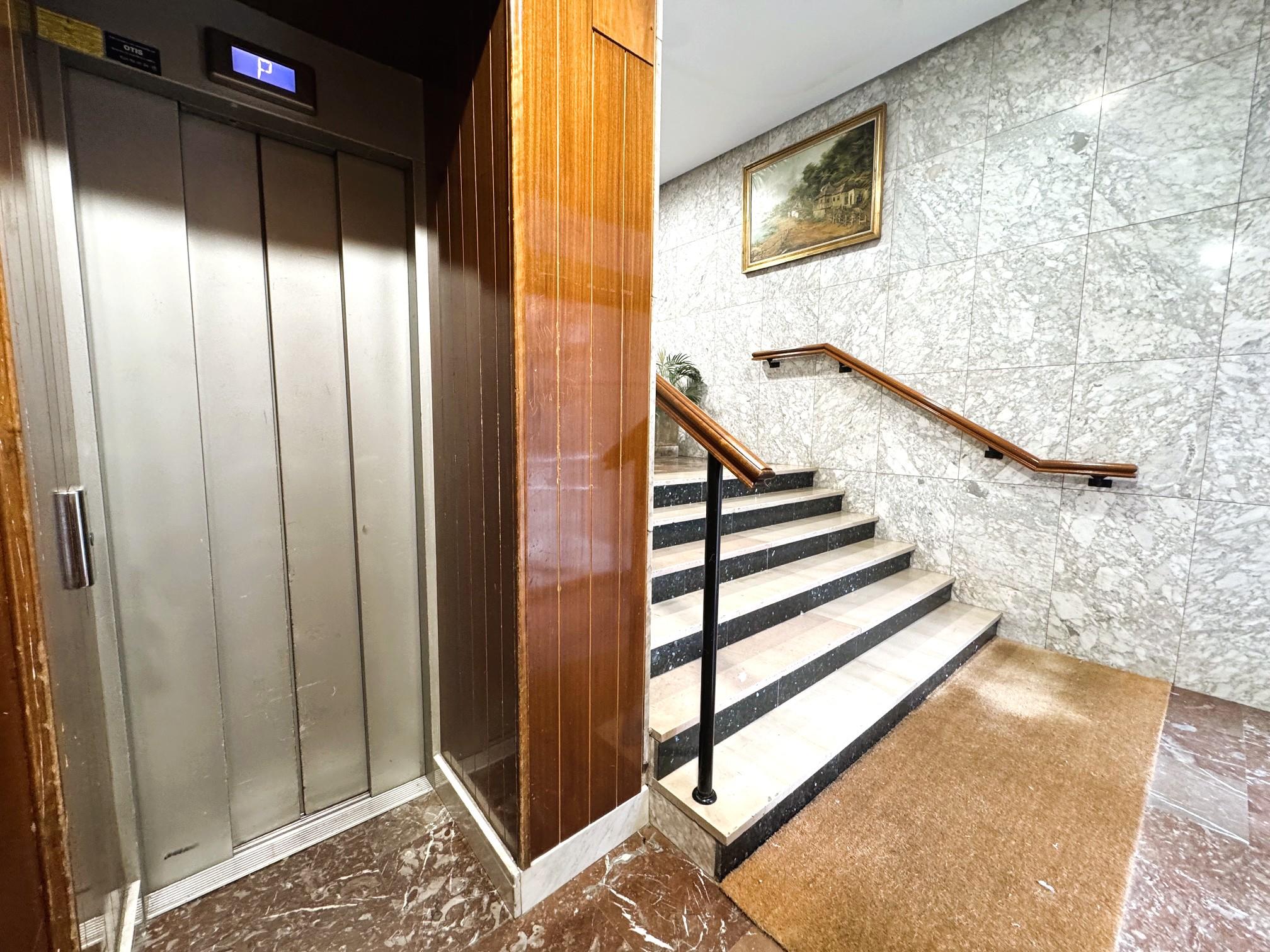 Imagen 29 Piso en venta en Bilbao / San Ignacio. Bilbao.