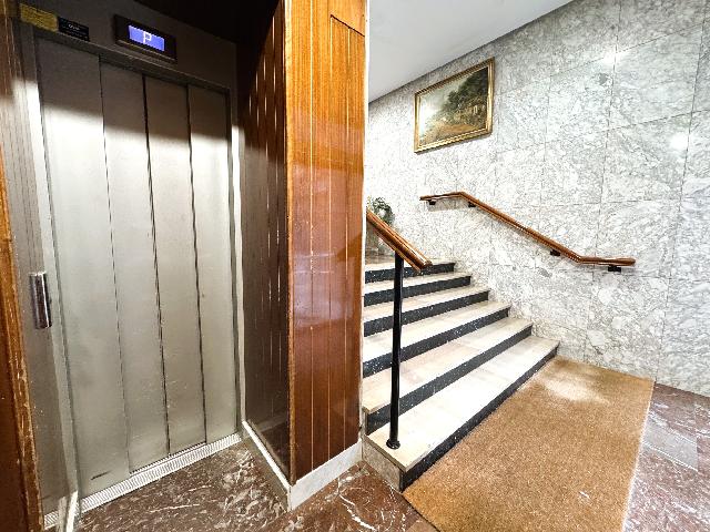 Imagen 29 Inmueble 305107 - Piso en venta en Bilbao / San Ignacio. Bilbao.