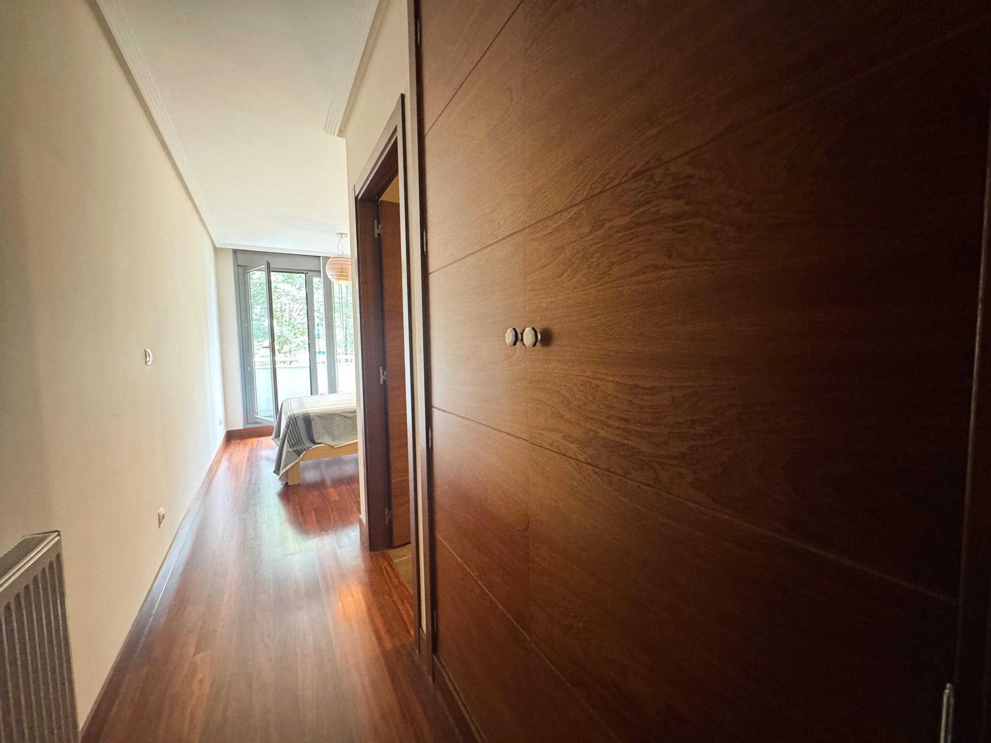 Imagen 18 Piso en venta en Maruri-jatabe / Maruri junto a las piscinas y el polideportivo
