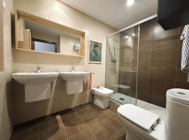 Imagen 16 Inmueble 305533 - Piso en venta en Maruri-jatabe / Maruri junto a las piscinas y el polideportivo
