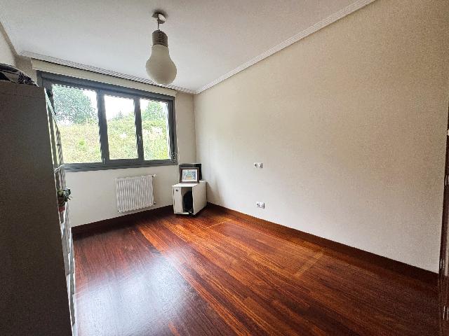 Imagen 12 Inmueble 305533 - Piso en venta en Maruri-jatabe / Maruri junto a las piscinas y el polideportivo