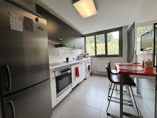 Imagen 7 Inmueble 305533 - Piso en venta en Maruri-jatabe / Maruri junto a las piscinas y el polideportivo