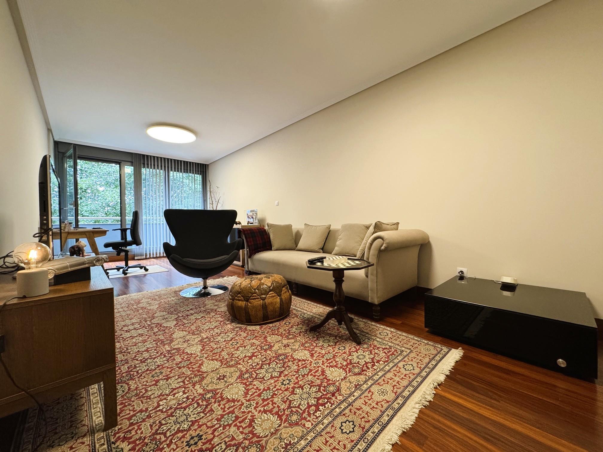 Imagen 2 Piso en venta en Maruri-jatabe / Maruri junto a las piscinas y el polideportivo