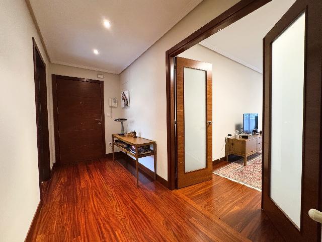 Imagen 24 Inmueble 305533 - Piso en venta en Maruri-jatabe / Maruri junto a las piscinas y el polideportivo