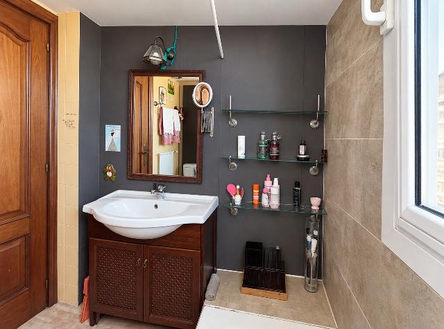 Imagen 16 Inmueble 305665 - Piso en venta en Getxo / Calle Bizkerre. Algorta. Getxo.