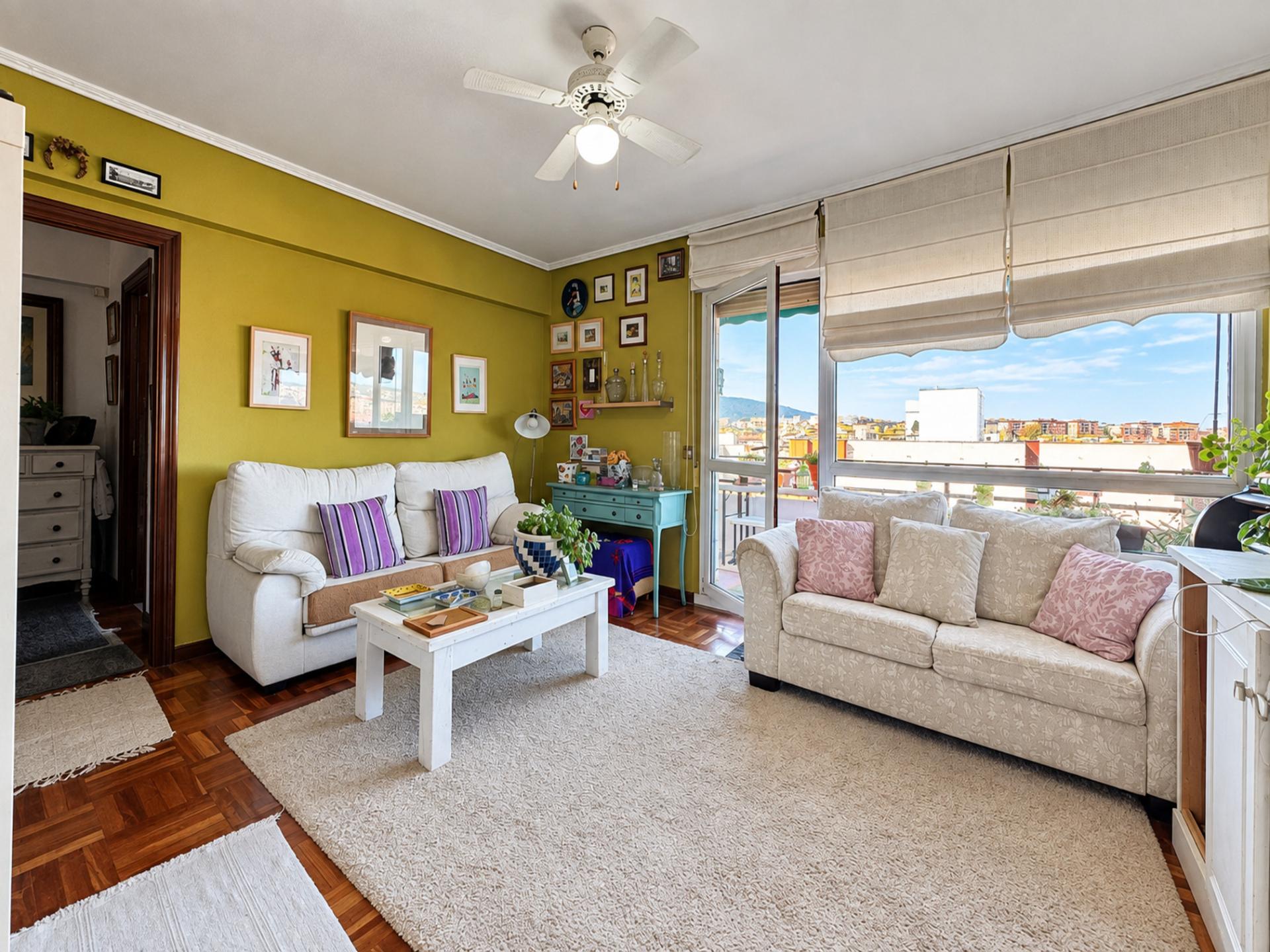Imagen 1 Piso en venta en Getxo / Calle Bizkerre. Algorta. Getxo.