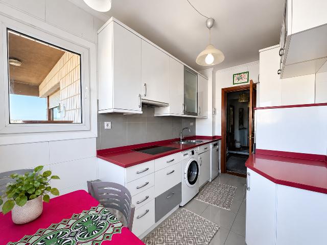 Imagen 3 Inmueble 305665 - Piso en venta en Getxo / Calle Bizkerre. Algorta. Getxo.